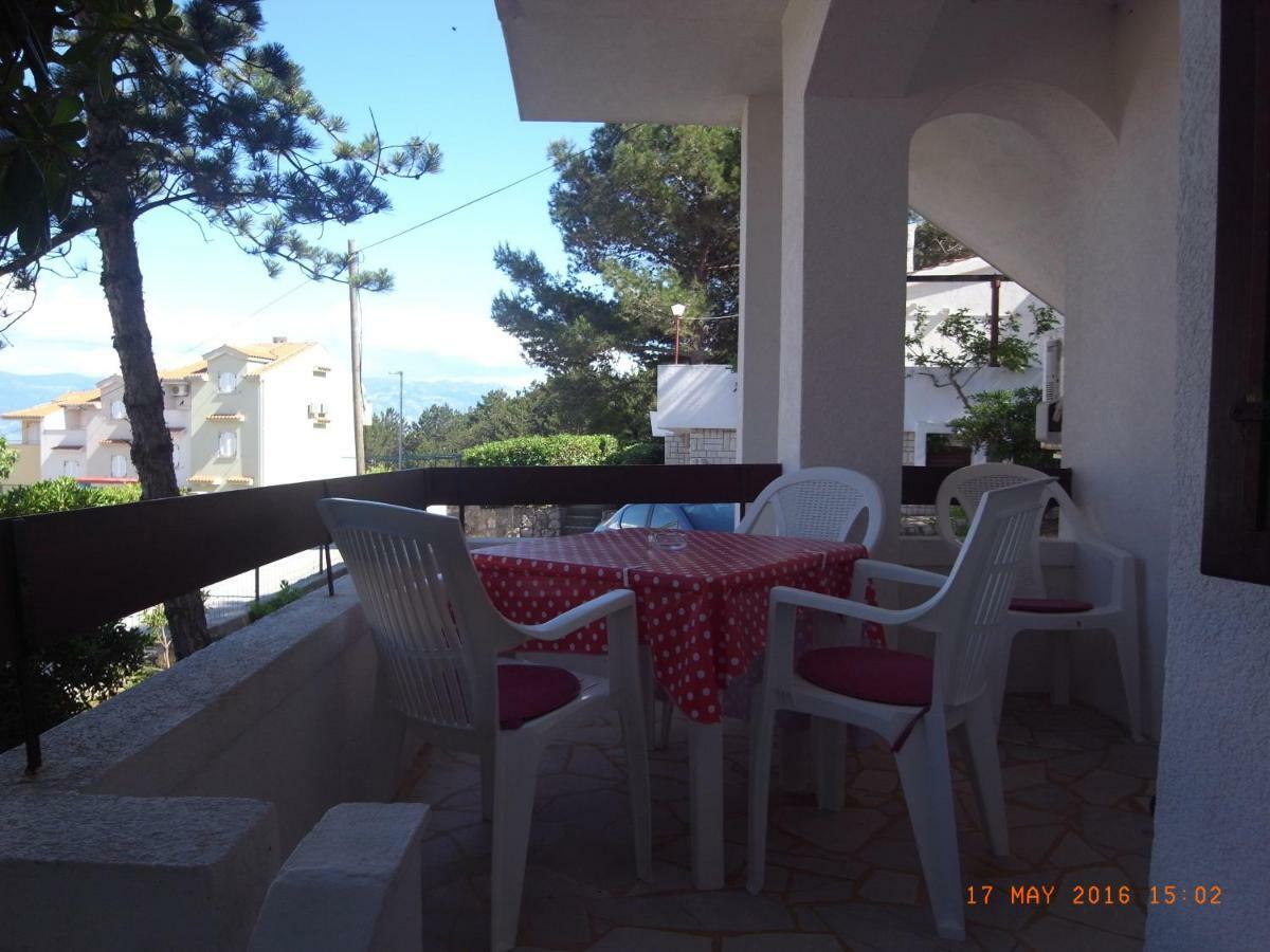 Apartmani Mw, Crveni Apartman Baska  Luaran gambar